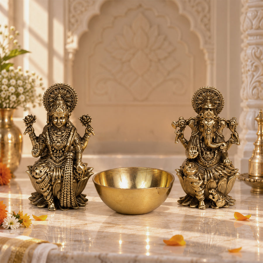 Laxmi Ganesh Idol With Diya