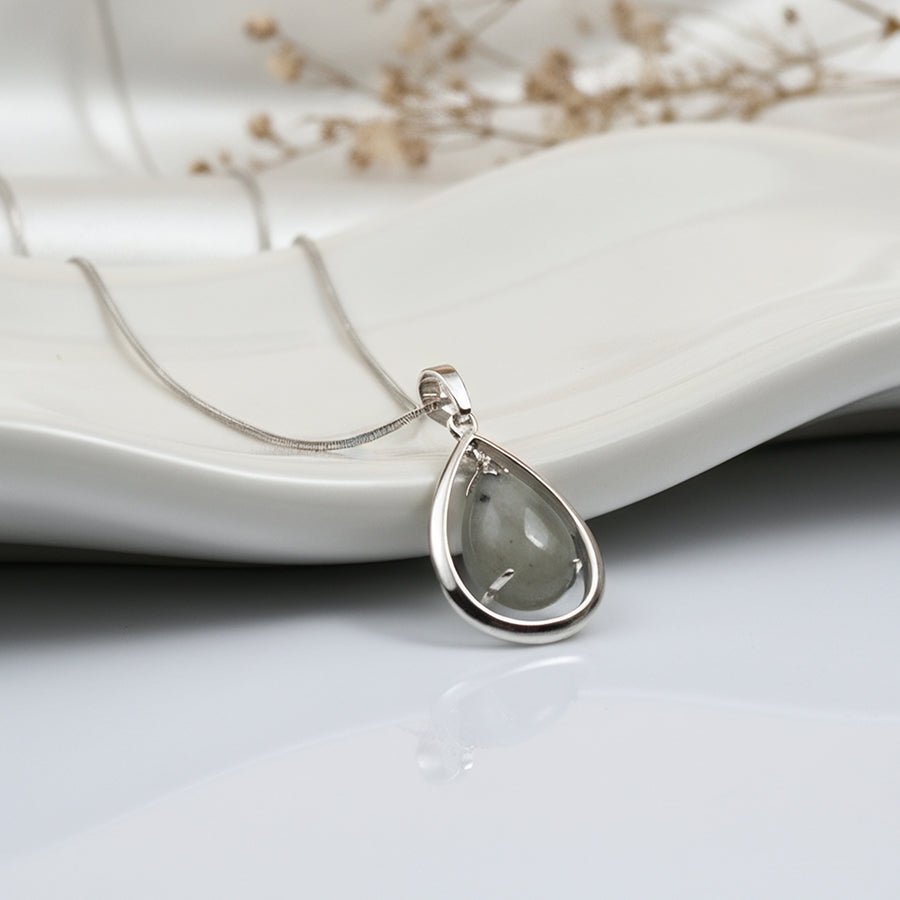 Labradorite Pendant